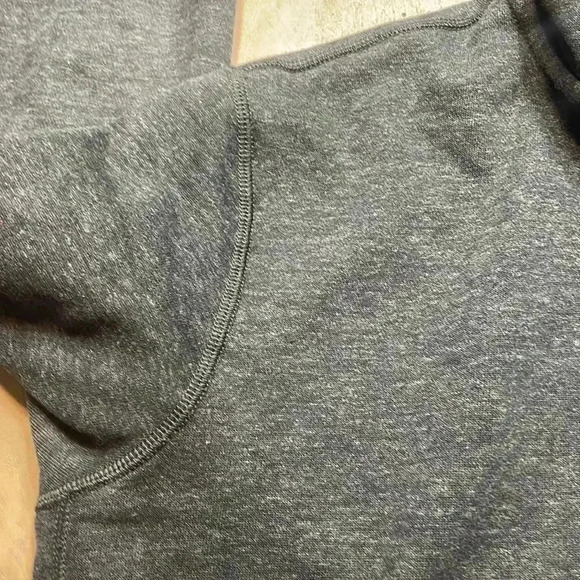 Polo Ralph Lauren zip up hoodie, size Large.  Perfect condition. - Picture 7 of 14